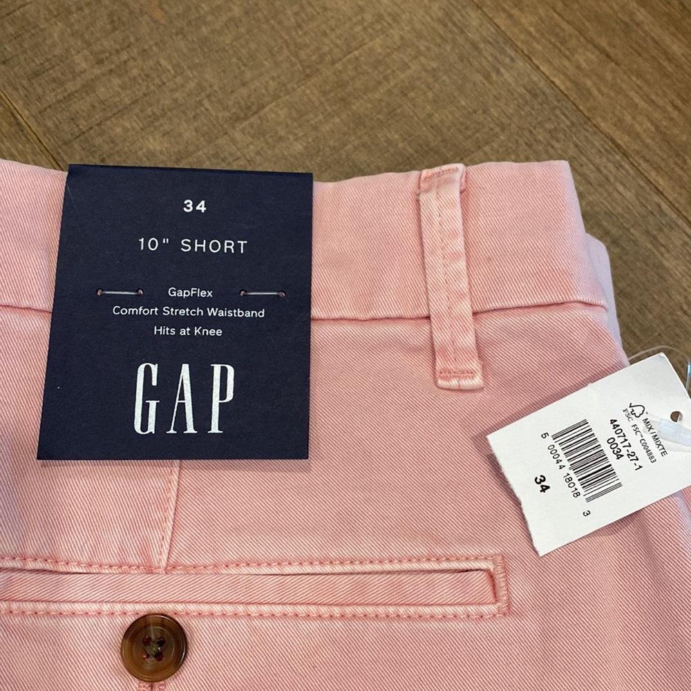 2 Pair of GAP Men’s 10” Shorts